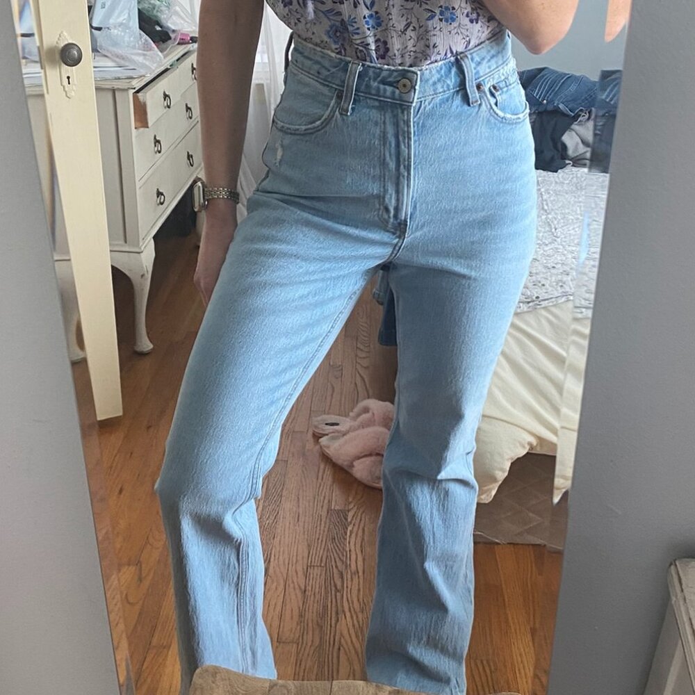 Abercrombie and Fitch Curve Love High Rise Vintage Flare Jean 27L